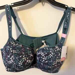 Lane Bryant Cacique Bra size 44D